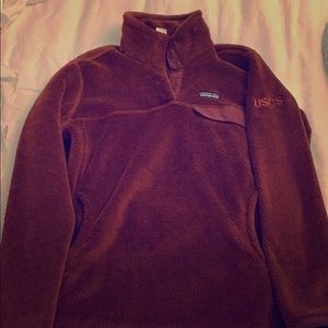Rust colored Patagonia pullover